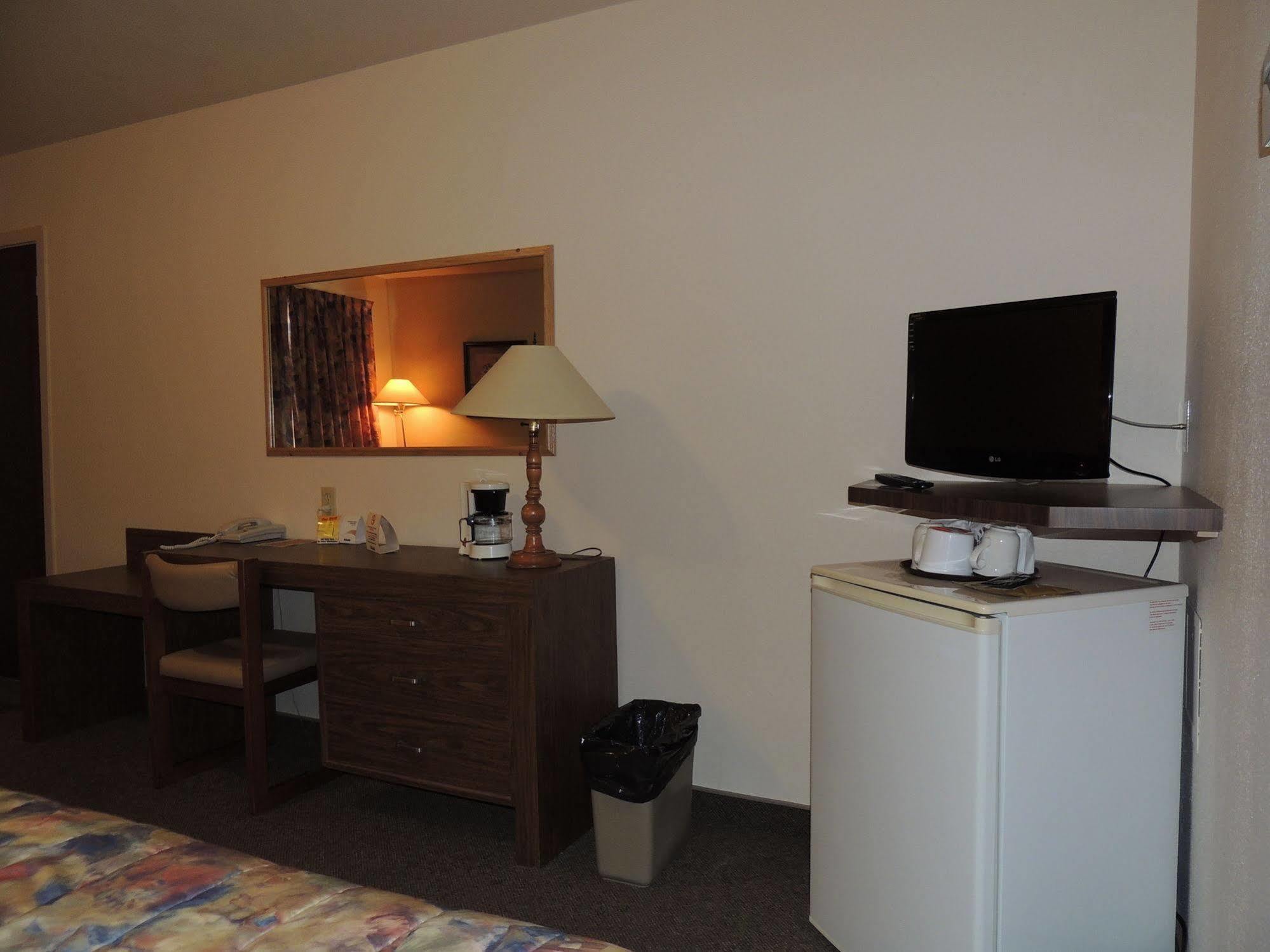 Rodeway Inn Gaspé Extérieur photo